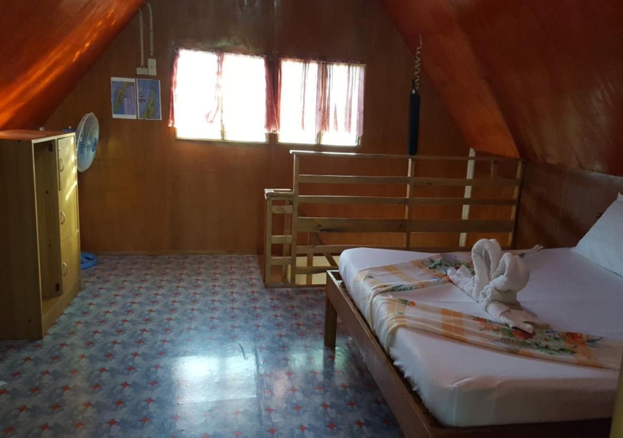 Sambag Hideaway Bungalows Moalboal Exterior photo