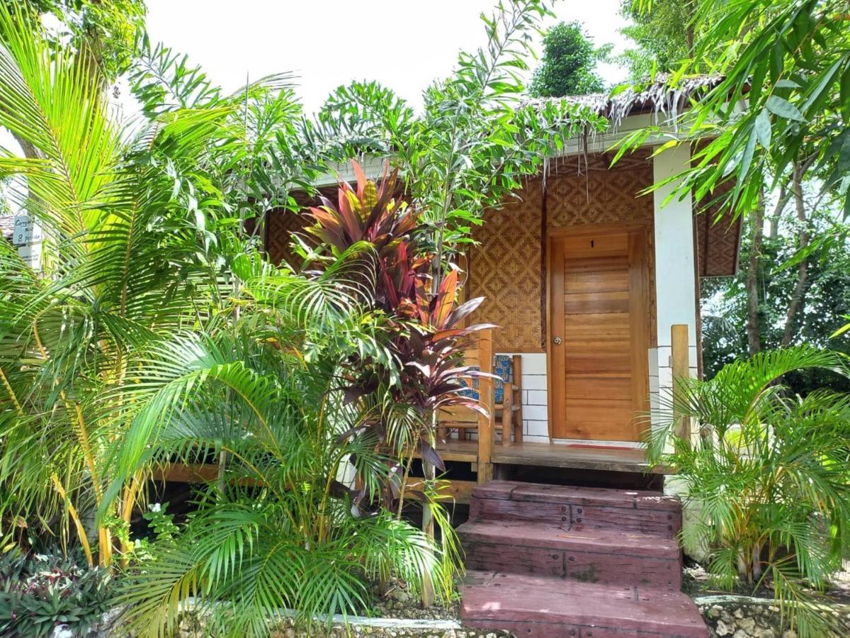 Sambag Hideaway Bungalows Moalboal Exterior photo