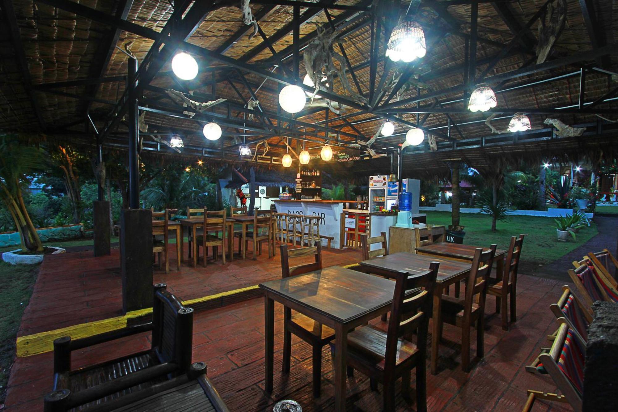 Sambag Hideaway Bungalows Moalboal Exterior photo