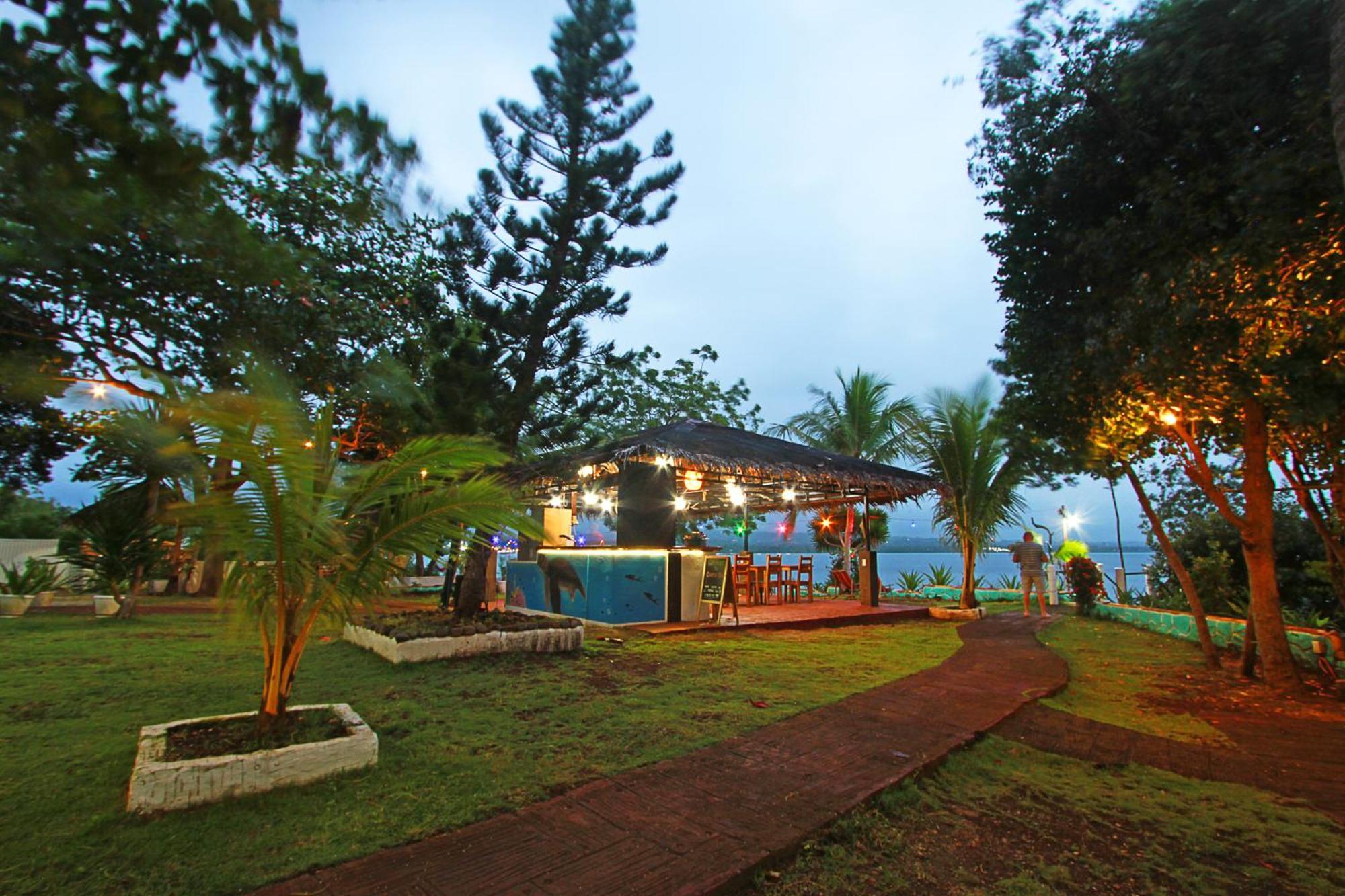 Sambag Hideaway Bungalows Moalboal Exterior photo