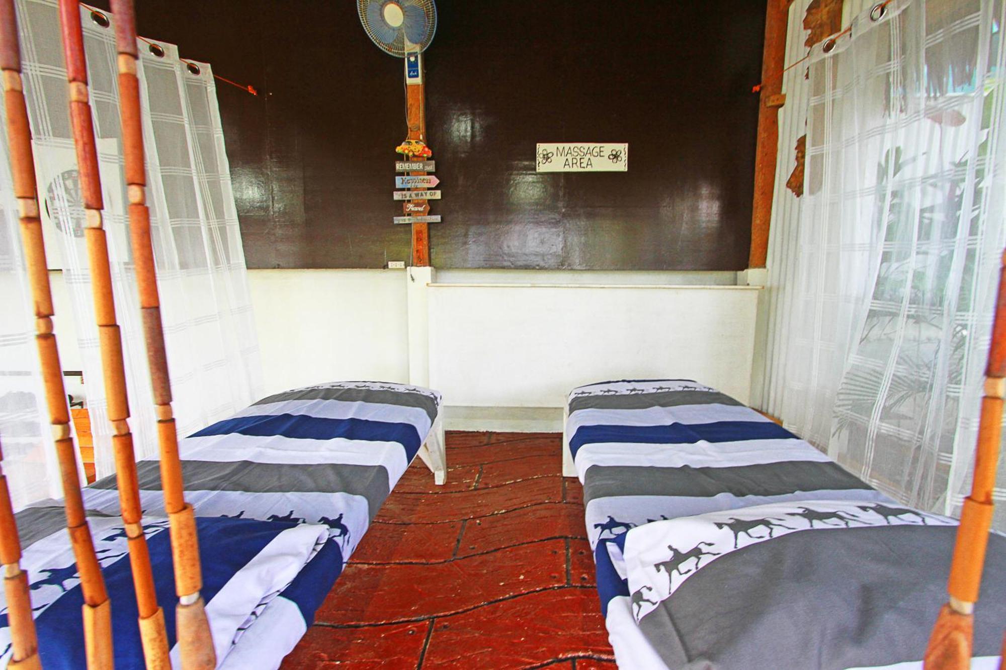 Sambag Hideaway Bungalows Moalboal Exterior photo
